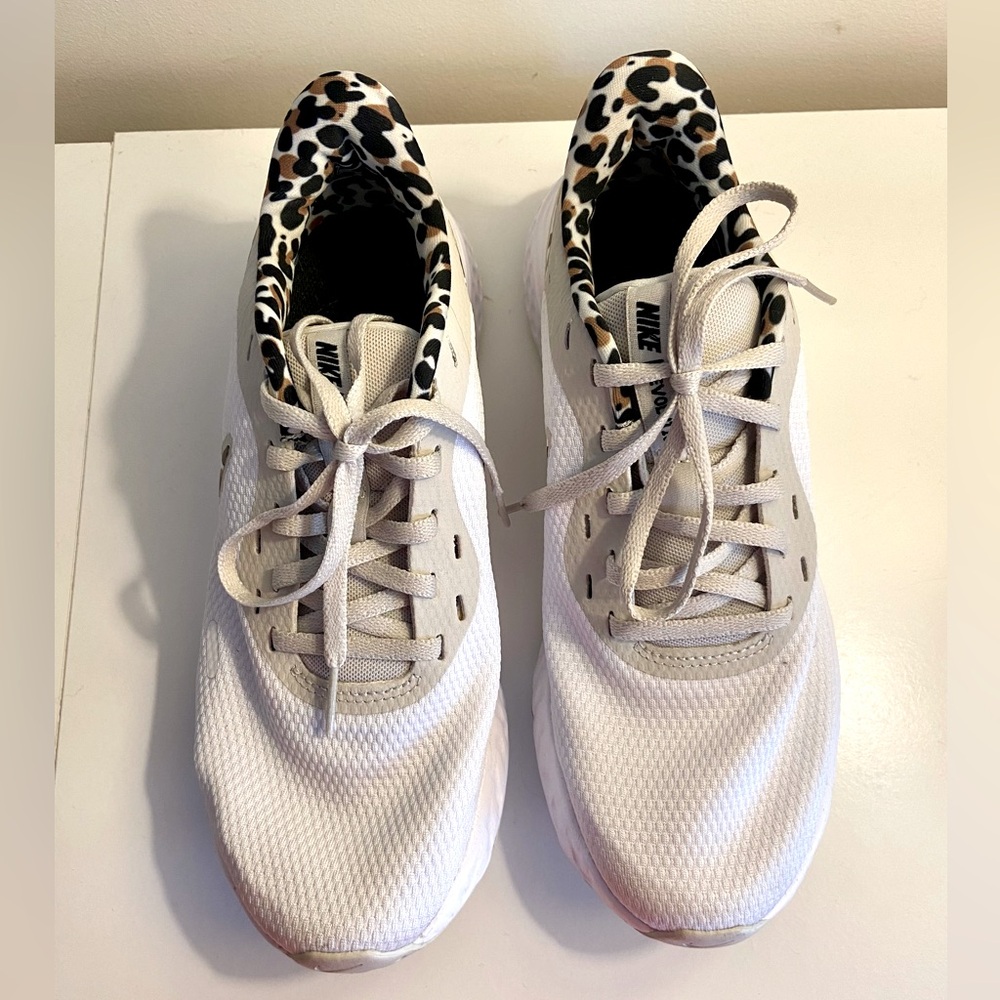 Worn once Nike Women’s Revolution 5 Premium 'Leopard' Sneaker